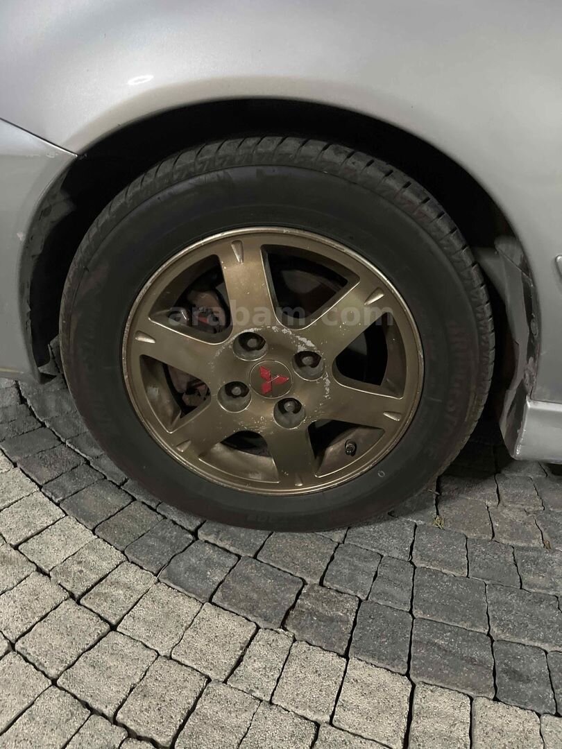 Sahibinden Mitsubishi Lancer 1.6 Invite 2007 Model İstanbul 383.000 km Gri (Gümüş) 5