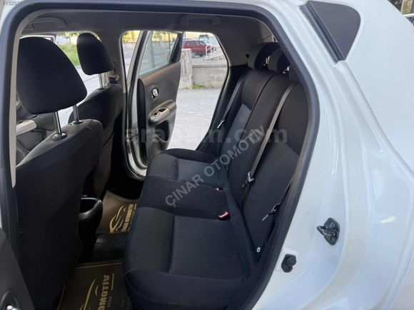 2012 NİSSAN JUKE 1.6 OTOMATİK TEKNA