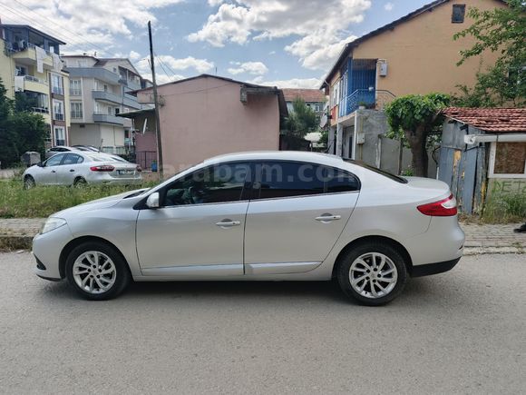 Sahibinden Renault Fluence 1.5 dCi Touch Plus 2014 Model