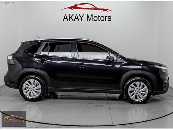 2024 S-Cross Hibrit 64 BİN KM DE