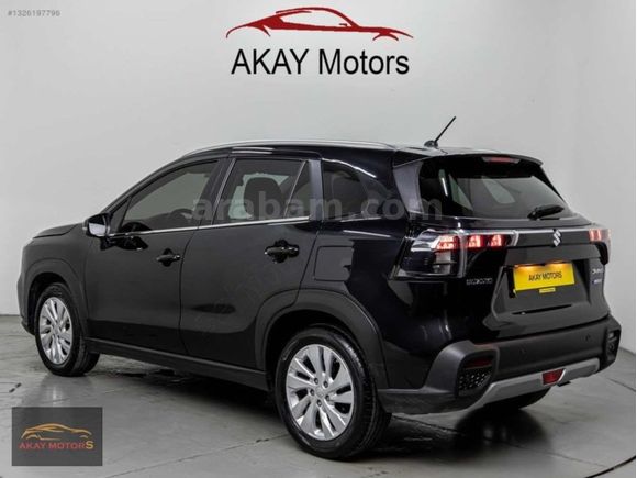 2024 S-Cross Hibrit 64 BİN KM DE