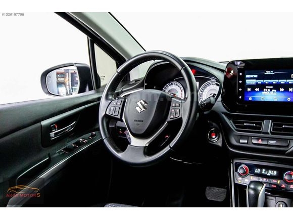 2024 S-Cross Hibrit 64 BİN KM DE
