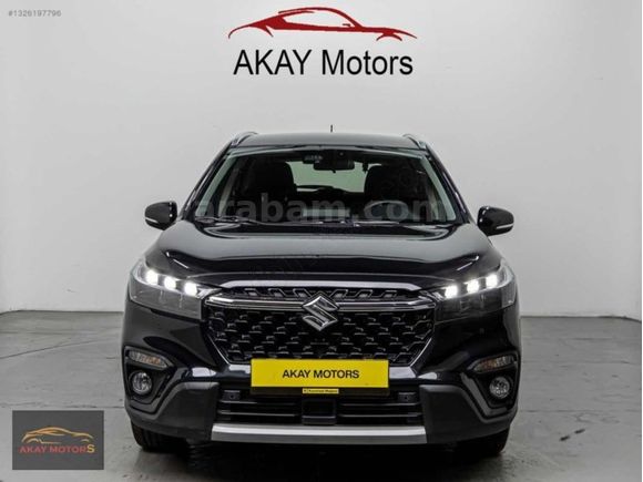 2024 S-Cross Hibrit 64 BİN KM DE