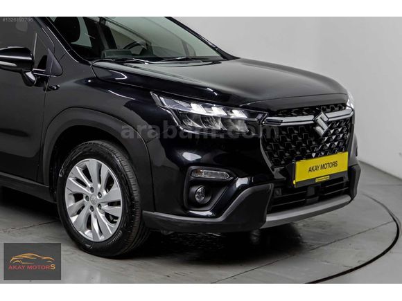 2024 S-Cross Hibrit 64 BİN KM DE