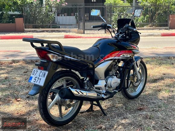 ÇOK TEMİZ 2017 MODEL CBF 150