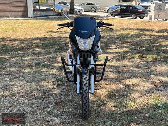 ÇOK TEMİZ 2017 MODEL CBF 150