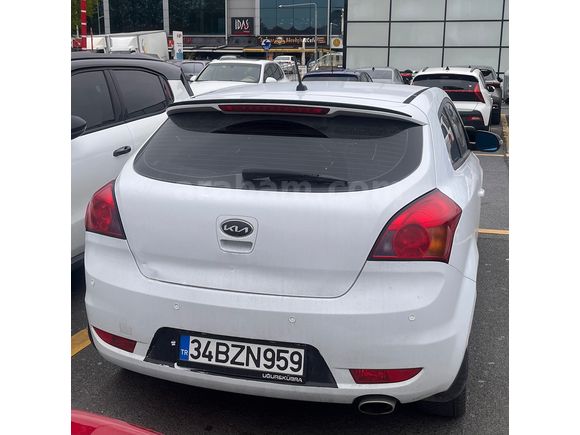 Sahibinden Kia Pro Ceed 1.6 CRDi Concept 2012 Model 