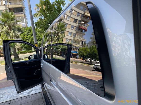"NEW"V300d 4MATİC SELECT PLUS 4x4 ÇİFT SUNROOF+ÇİFT KAPI+237HP