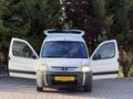 PEUGEOT PARTNER 1.9 KLİMALI ÇİFT SÜRGÜ TEK BAGAJ
