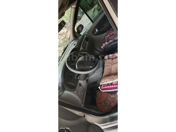 Sahibinden Renault Scenic 1.6 2002 Model