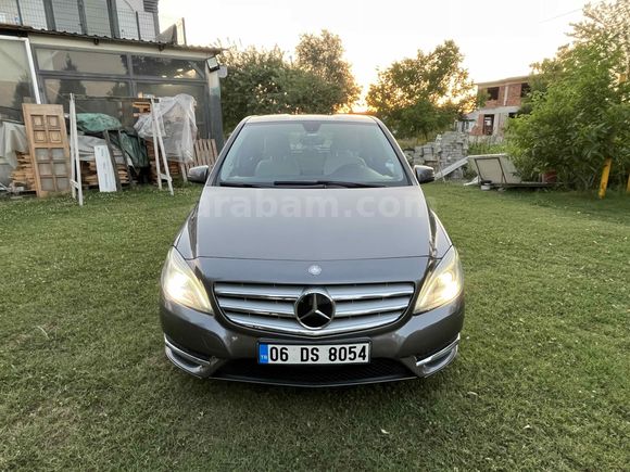 Sahibinden Mercedes - Benz B 180 BlueEFFICIENCY Elite 2012 Model Sakarya