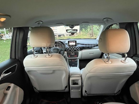 Sahibinden Mercedes - Benz B 180 BlueEFFICIENCY Elite 2012 Model Sakarya
