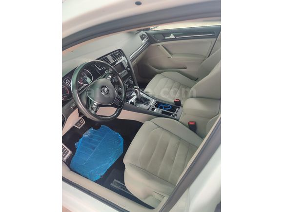 Servis Bakımlı ORJİNAL GOLF 1.2 TSİ (IşıkPaket - Bej Döşeme)