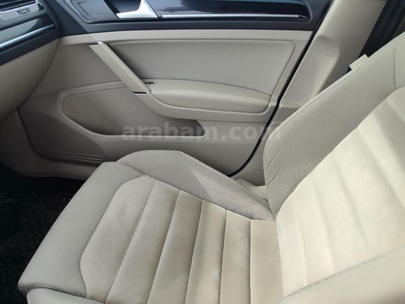 Servis Bakımlı ORJİNAL GOLF 1.2 TSİ (IşıkPaket - Bej Döşeme)