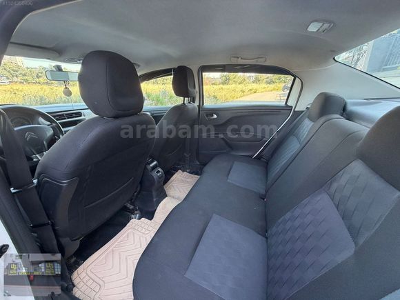 UTKUBEY AUTO'DAN DEĞİŞENSİZ TRAMERSİZ 200 BİN KM