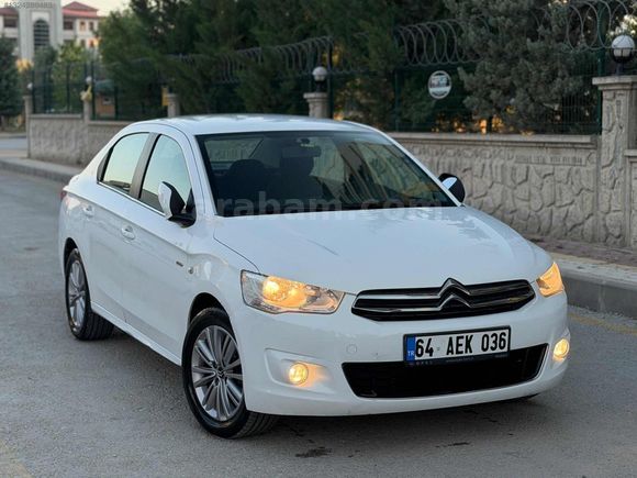 HATASIZ-İŞLEMSİZ-DÜŞÜK KM- DOLU DOLU- BAKIMLI