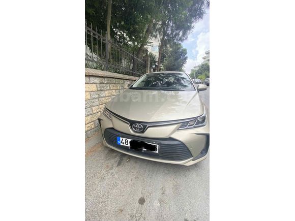 54 BİNDE SERVİS BAKIMLI OTOMATİK İLK SAHİBİNDEN ALINMA COROLLA