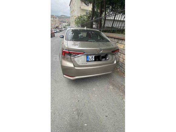 54 BİNDE SERVİS BAKIMLI OTOMATİK İLK SAHİBİNDEN ALINMA COROLLA