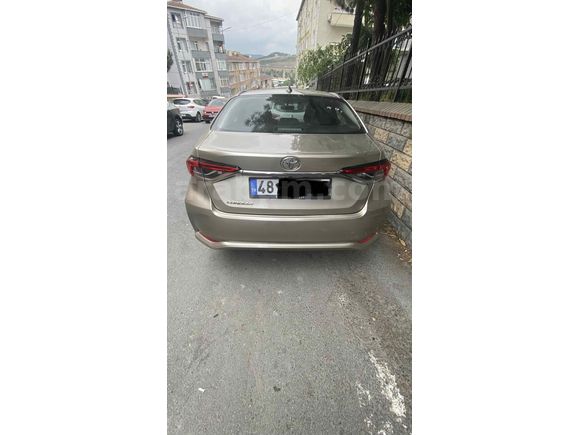 54 BİNDE SERVİS BAKIMLI OTOMATİK İLK SAHİBİNDEN ALINMA COROLLA