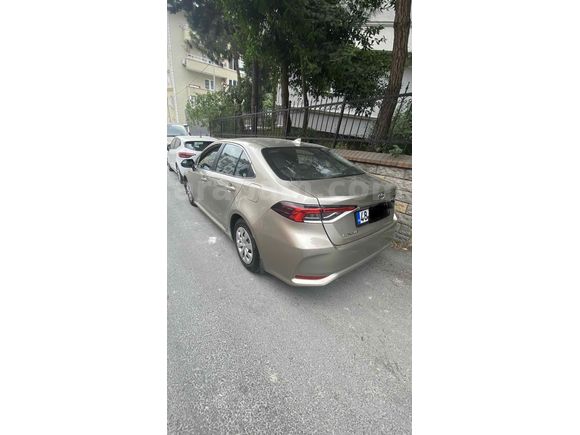 54 BİNDE SERVİS BAKIMLI OTOMATİK İLK SAHİBİNDEN ALINMA COROLLA