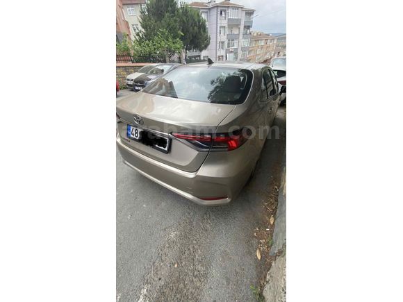 54 BİNDE SERVİS BAKIMLI OTOMATİK İLK SAHİBİNDEN ALINMA COROLLA