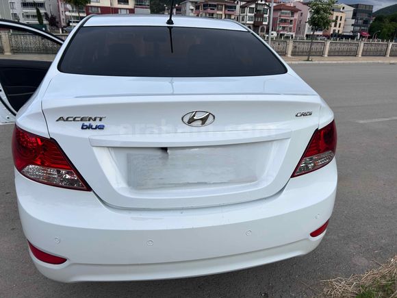 Sahibinden Hyundai Accent Blue 1.6 CRDI Mode Plus 2017 Model 