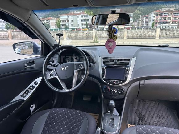 Sahibinden Hyundai Accent Blue 1.6 CRDI Mode Plus 2017 Model 