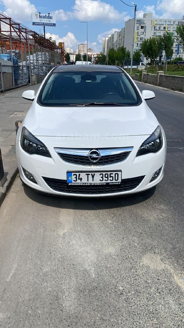 Galeriden Opel Astra 1.6 T Sport 2011 Model İstanbul 4