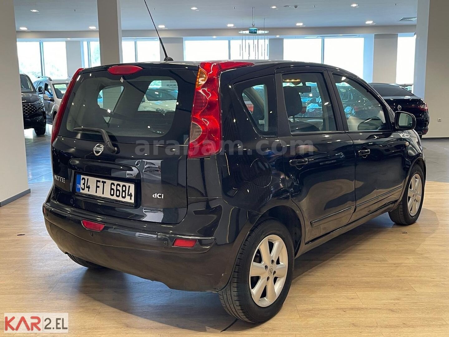 Galeriden Nissan Note 1.5 dCi Tekna 2008 Model İstanbul 148.000 km Siyah 6