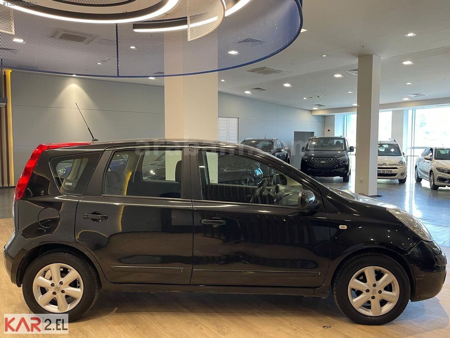 Galeriden Nissan Note 1.5 dCi Tekna 2008 Model İstanbul 148.000 km Siyah 4