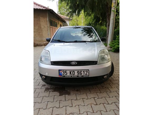 Sahibinden Ford Fiesta 1.4 TDCi Comfort 2003 Model  209.000 km Gri