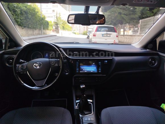 Acil  Sahibinden Toyota Corolla 1.6 Advance 2017 Model Ankara