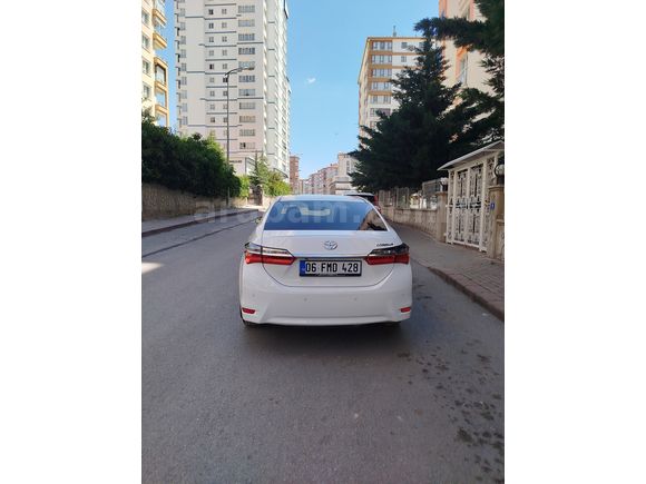 Acil  Sahibinden Toyota Corolla 1.6 Advance 2017 Model Ankara