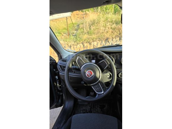 Sahibinden Fiat Egea 1.4 Fire Easy 2023 Model