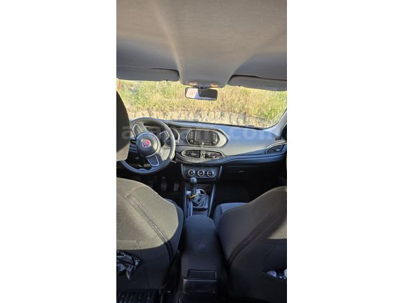Sahibinden Fiat Egea 1.4 Fire Easy 2023 Model