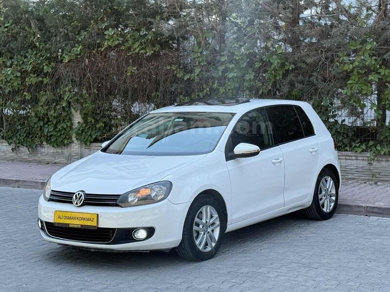 Galeriden Volkswagen Golf 1.6 TDi Highline 2012 Model Konya 234.000 km Beyaz