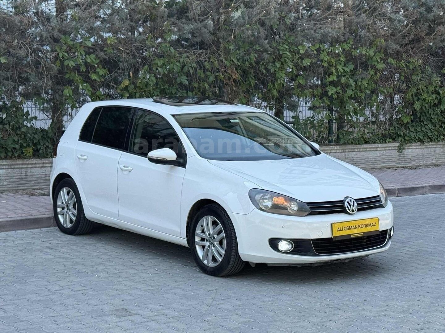 Galeriden Volkswagen Golf 1.6 TDi Highline 2012 Model Konya 234.000 km Beyaz 2