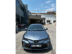 Sahibinden Toyota Corolla 1.8 Hybrid Flame X-Pack 2024 Model
