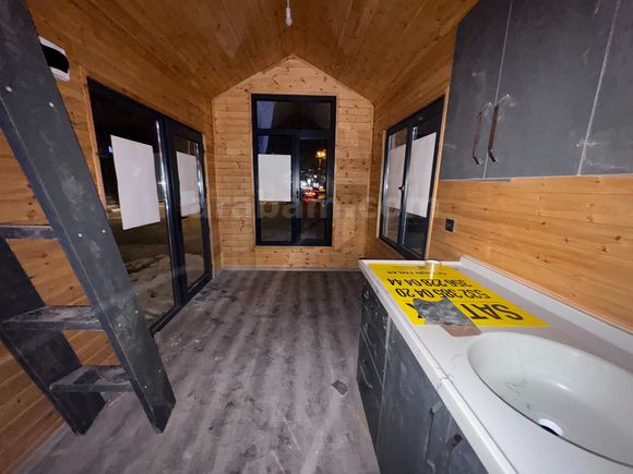 6M UZUNLUĞUNDA 2,55M GENİŞLİĞİNDE 4M YÜKSEKLİĞİNDE LOFT KATLI