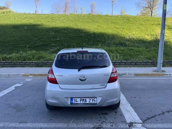 Sahibinden Hyundai i20 1.4 CRDi Team 2012 Model 