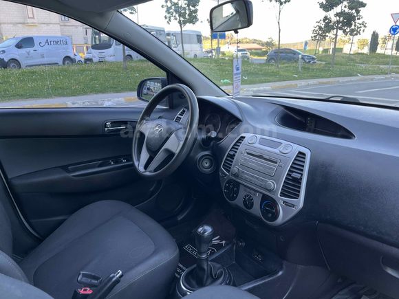 Sahibinden Hyundai i20 1.4 CRDi Team 2012 Model 