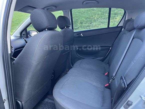 Sahibinden Hyundai i20 1.4 CRDi Team 2012 Model 