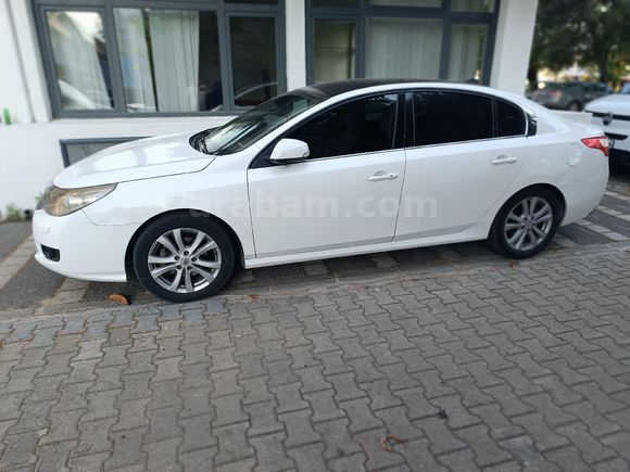 ACİL SATILIK Sahibinden Renault Latitude 1.5 dCi Privilege 2011 Model