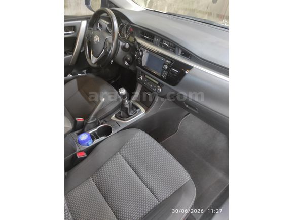 Sahibinden Toyota Corolla 1.4 D-4D Advance 2015 Model