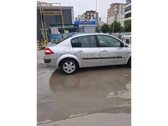 Sahibinden Renault Megane 1.5 dCi Dynamique 2005 Model 