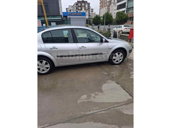 Sahibinden Renault Megane 1.5 dCi Dynamique 2005 Model 