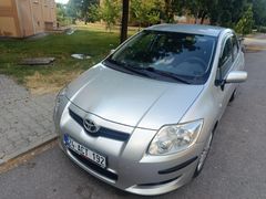 Sahibinden Toyota Auris 1.4 D-4D Comfort 2009 Model