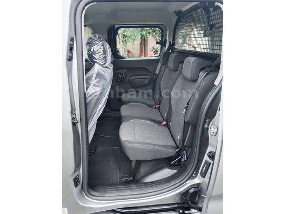 Sahibinden Opel Combo Life 1.5 D Essential 2025 Model