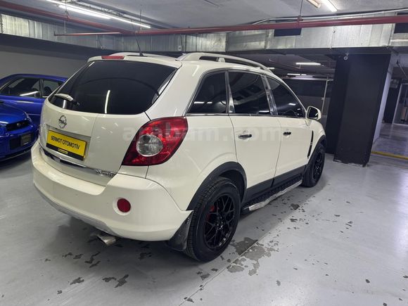 Opel Antara 2.0 CDTI Cosmo 2011 Model