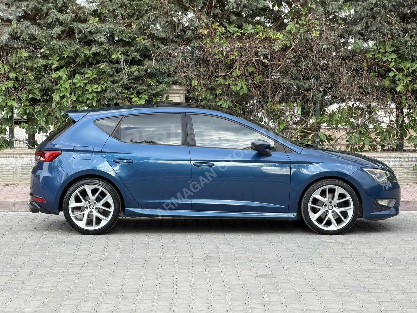 Galeriden Seat Leon 1.4 EcoTSI FR 2015 Model Konya 249.000 km Mavi 6